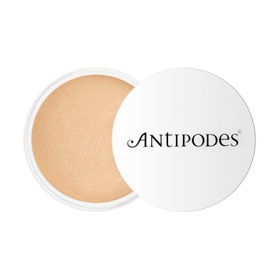 Antipodes Mineral Foundation 02 Light Yellow 11g / 0.37fl oz